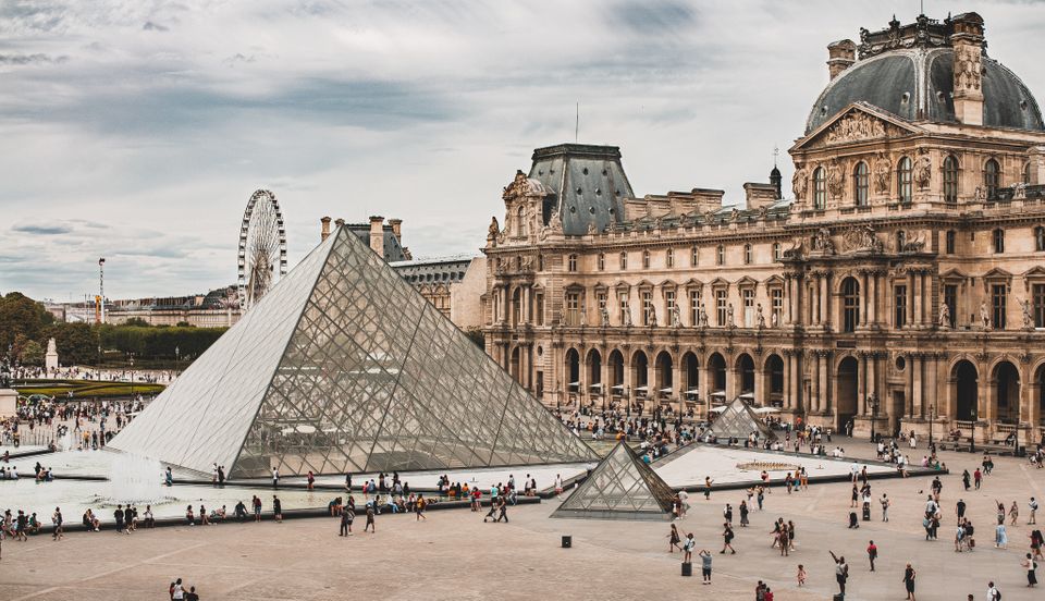 Comment retrouver son objet perdu ou oublié au musée du Louvre de Paris (ou au Jardin des Tuileries)